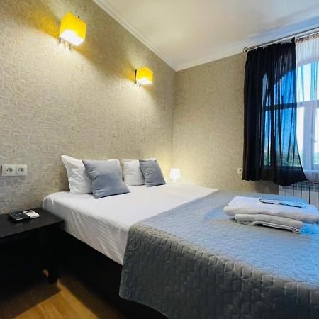 My Cityhotel Тбилиси Екстериор снимка