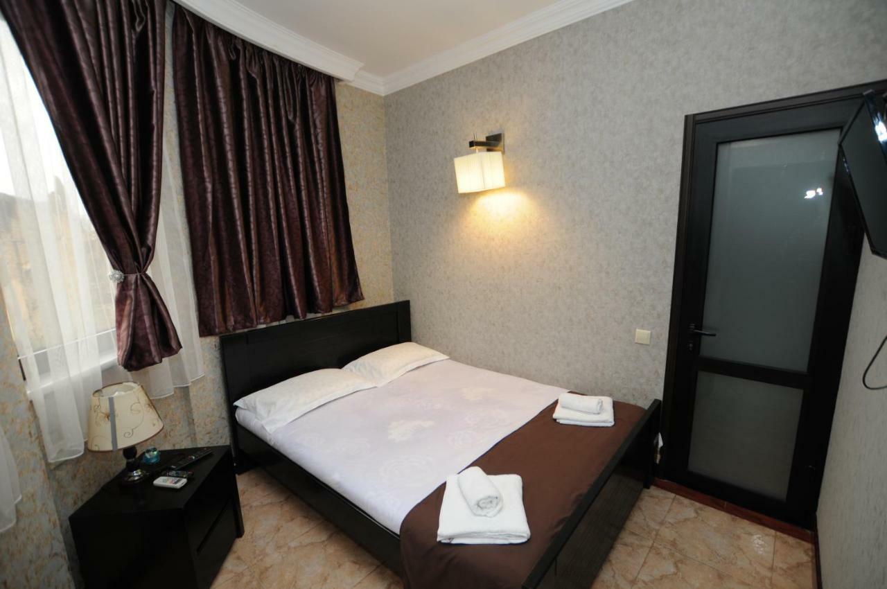 My Cityhotel Тбилиси Екстериор снимка